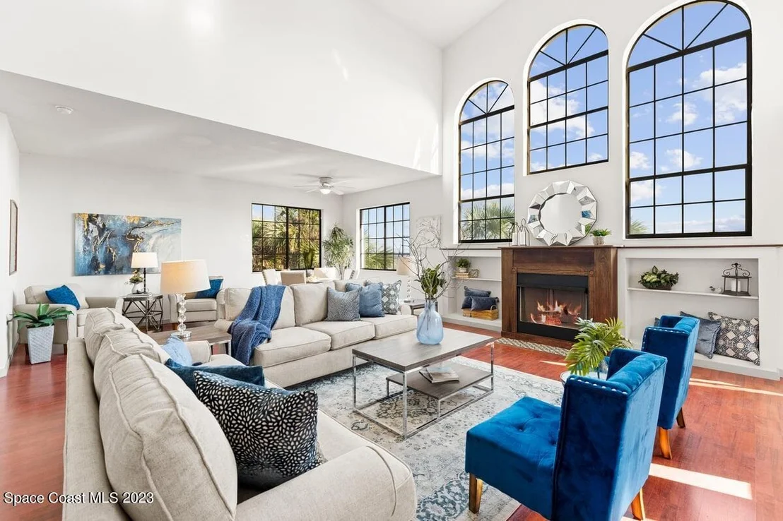 Photo of Unit 0 at 2980 E Bay Boulevard NE