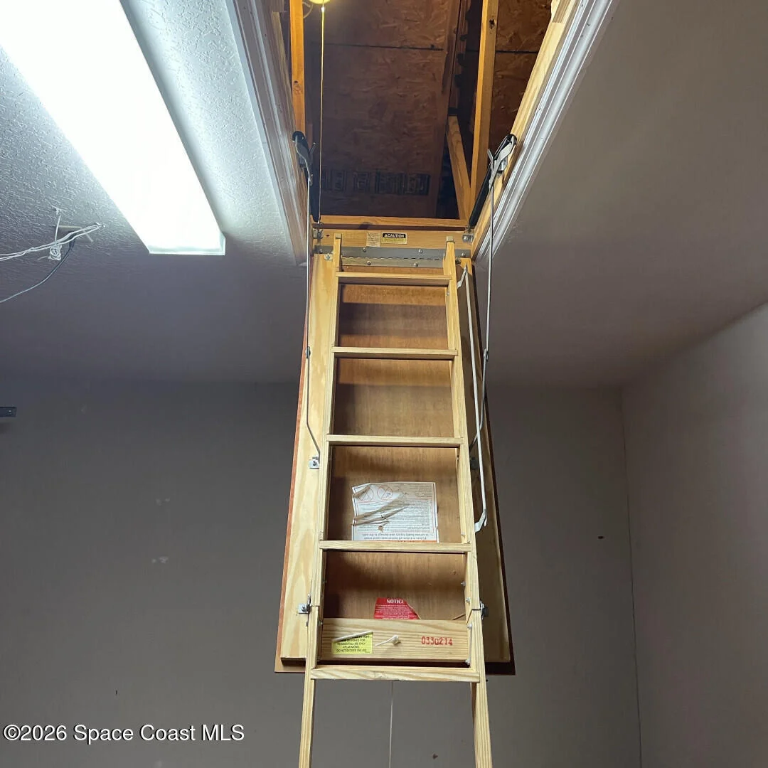 Photo of 2028 Gloria Circle NE