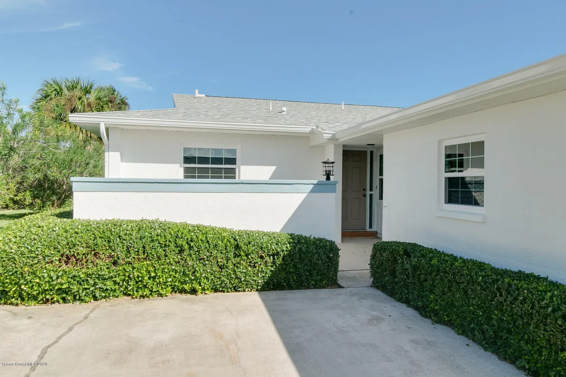 Photo of Unit 67 at 335 Paradise Boulevard