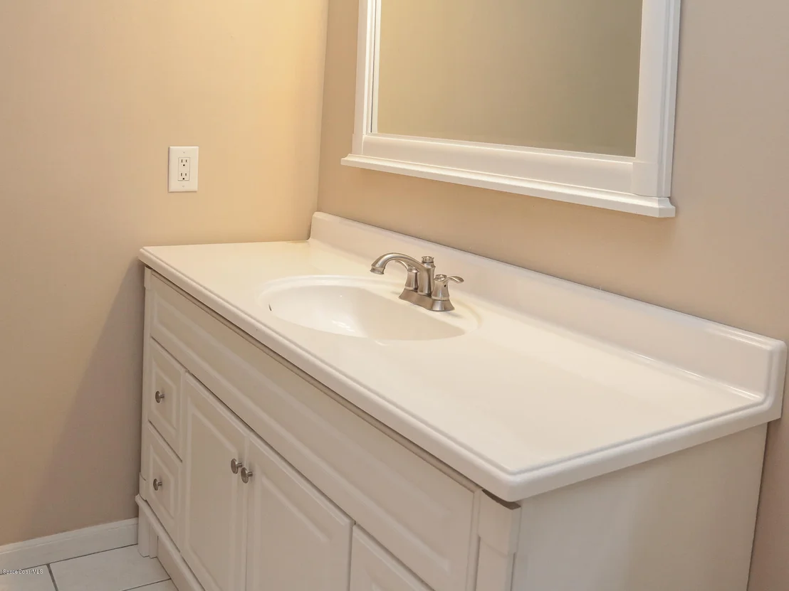 Photo of 1337 Heritage Acres Boulevard