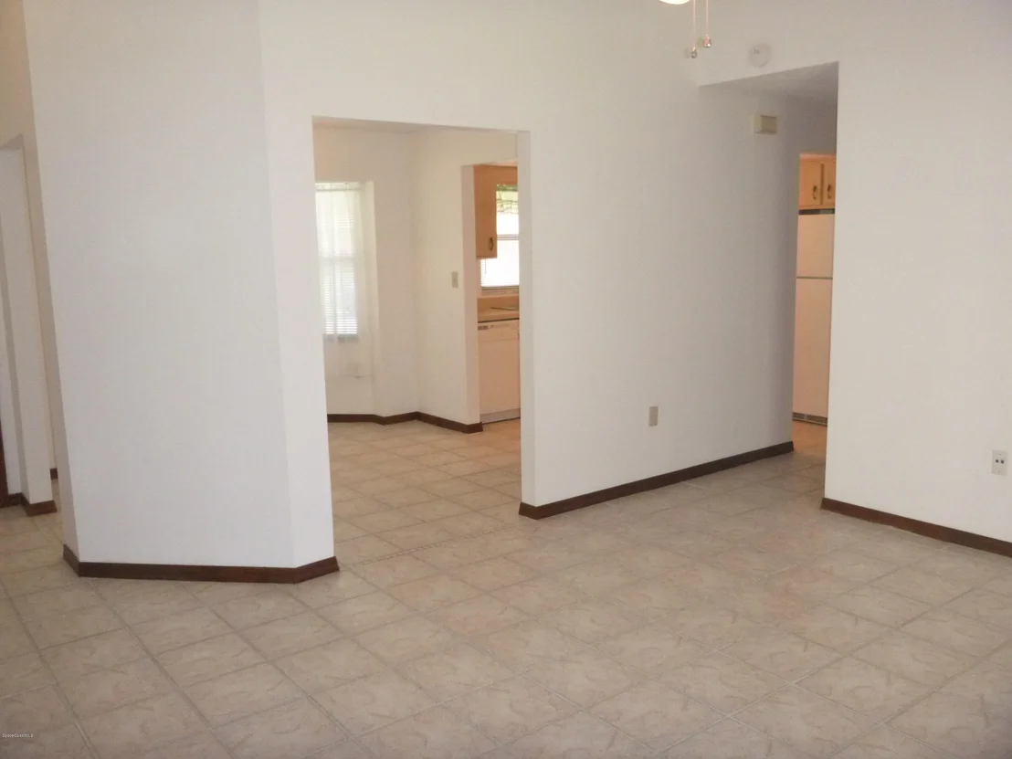 Photo of 4250 Mac Tavish Street