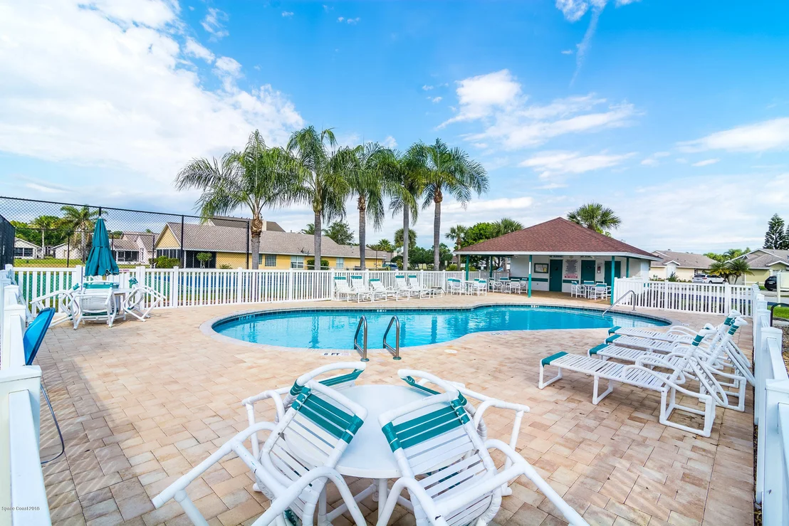 Photo of 3832 Saint Armens Circle