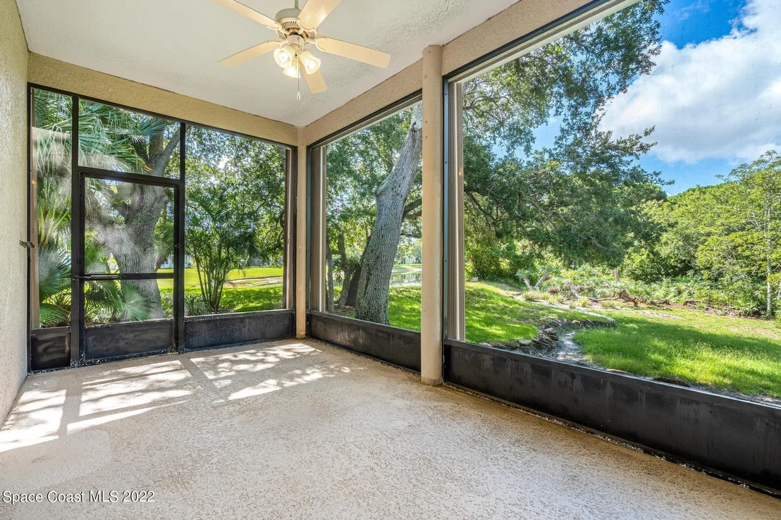 Photo of 901 Suntree Woods Drive