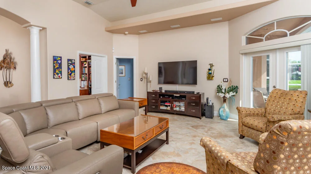 Photo of 4271 Stoney Point Road
