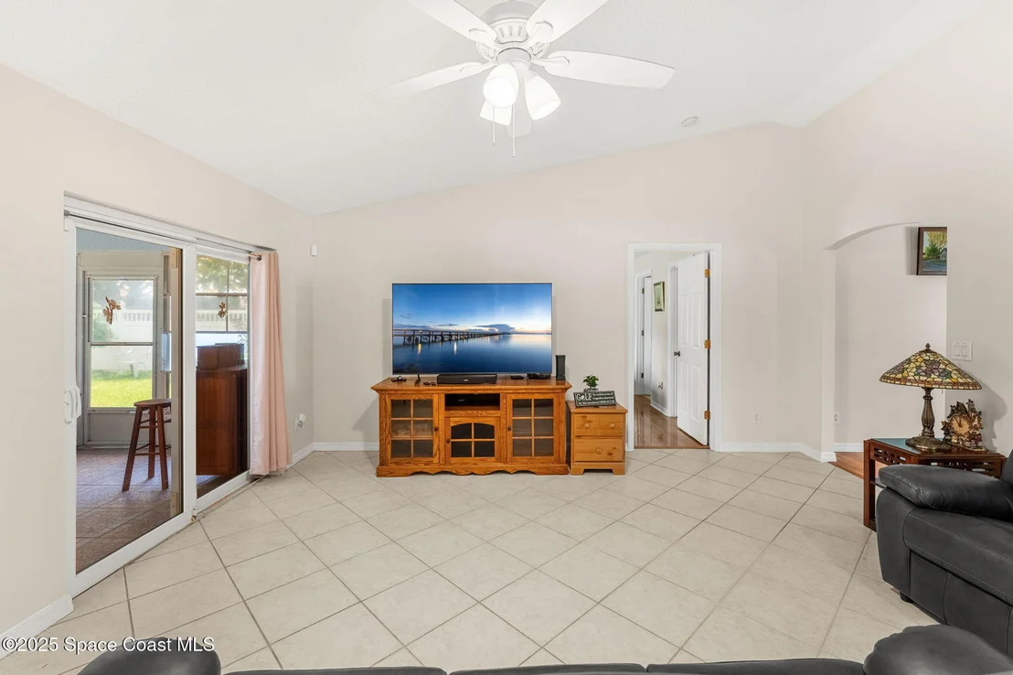 Photo of 775 Triple Crown Lane