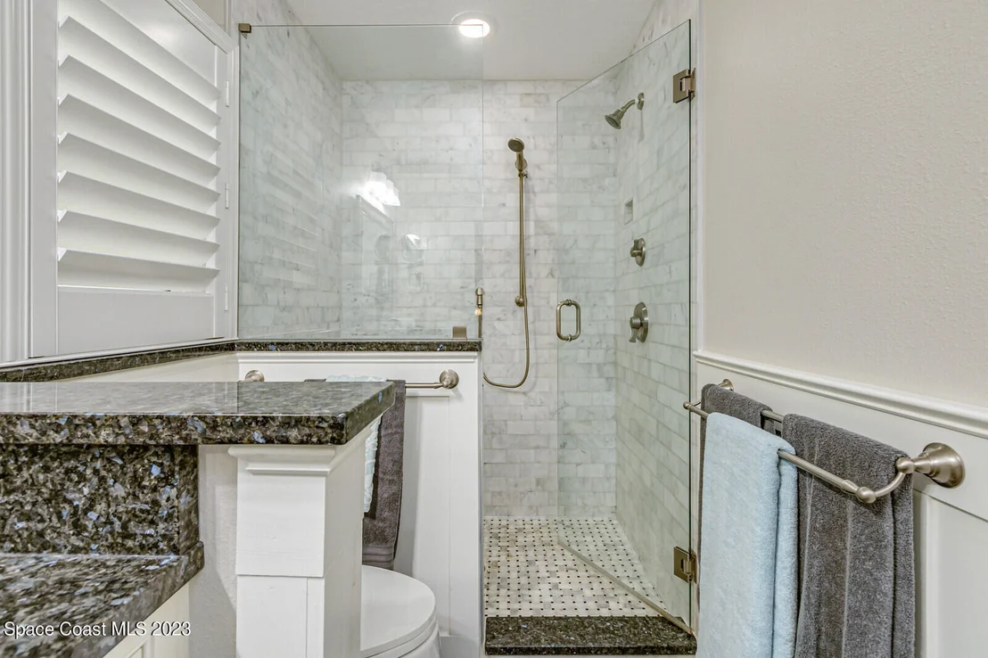 Photo of 844 W Whitmire Drive