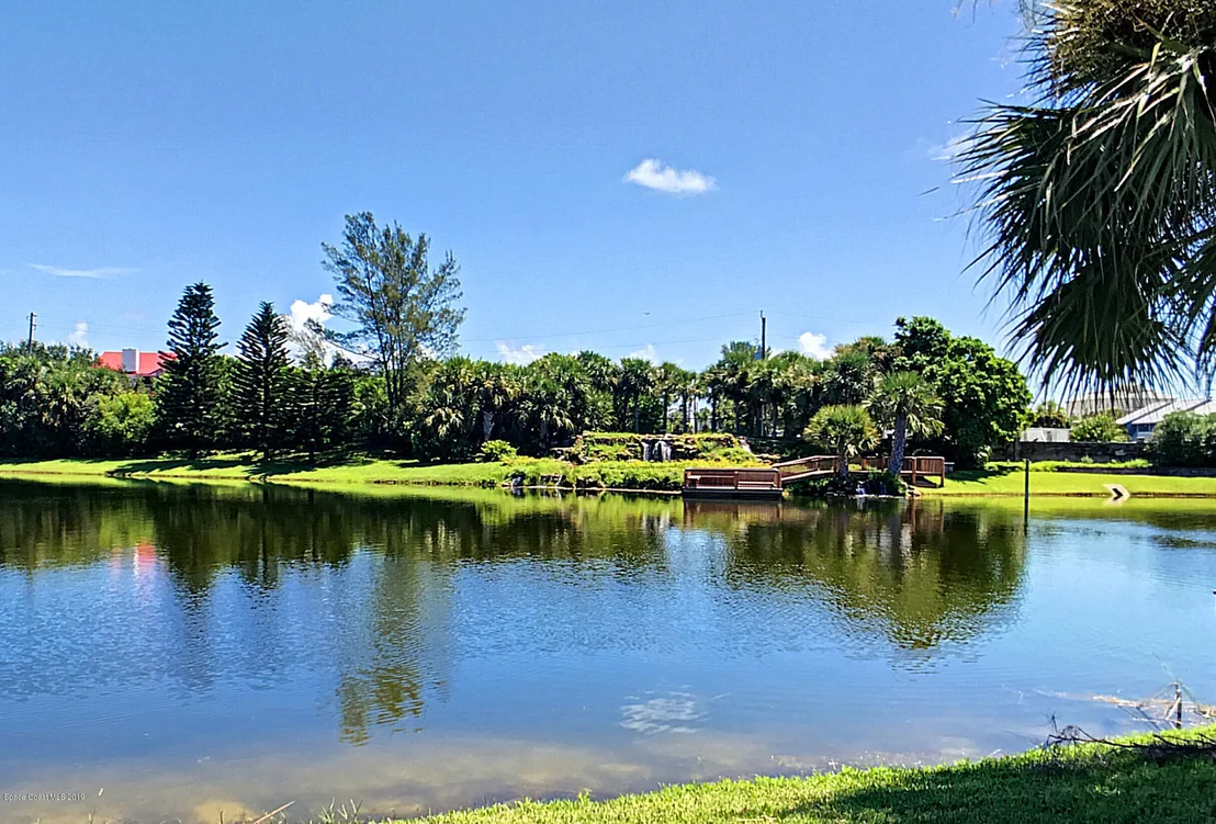 Photo of 43 River Falls Drive