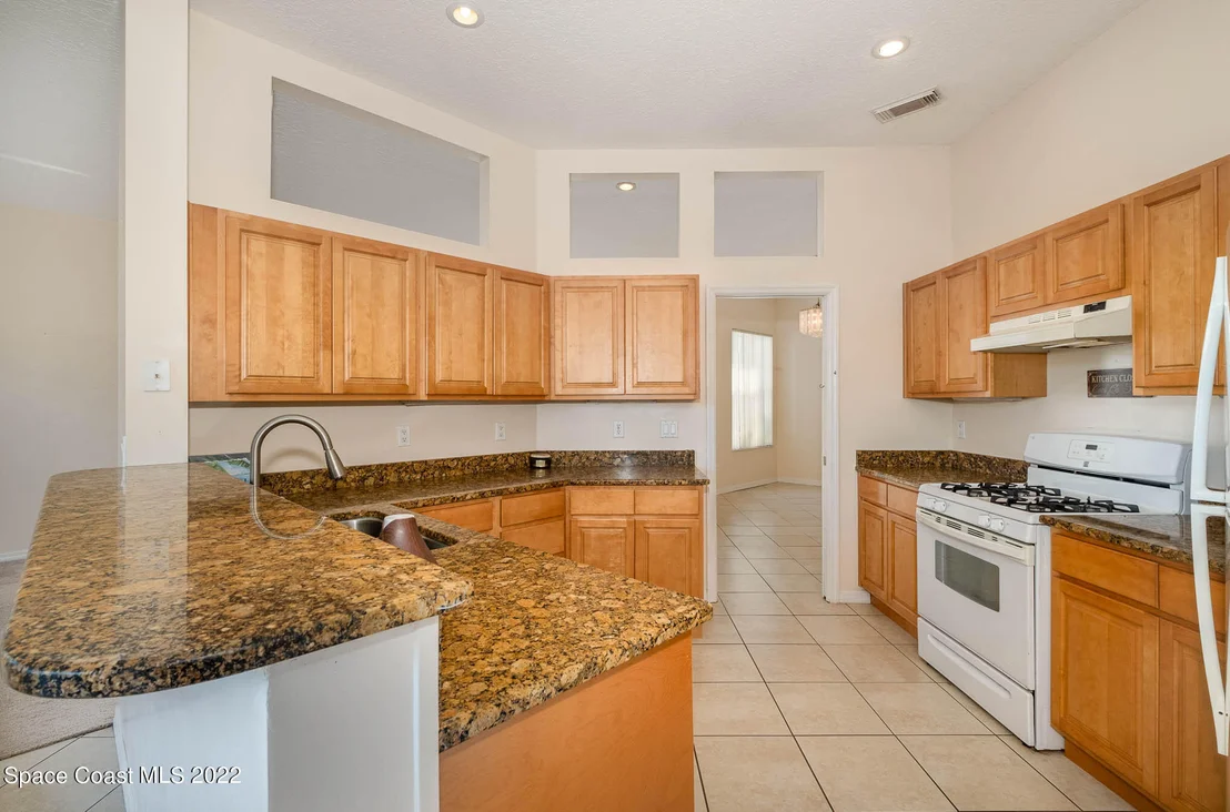 Photo of 2364 Addington Circle