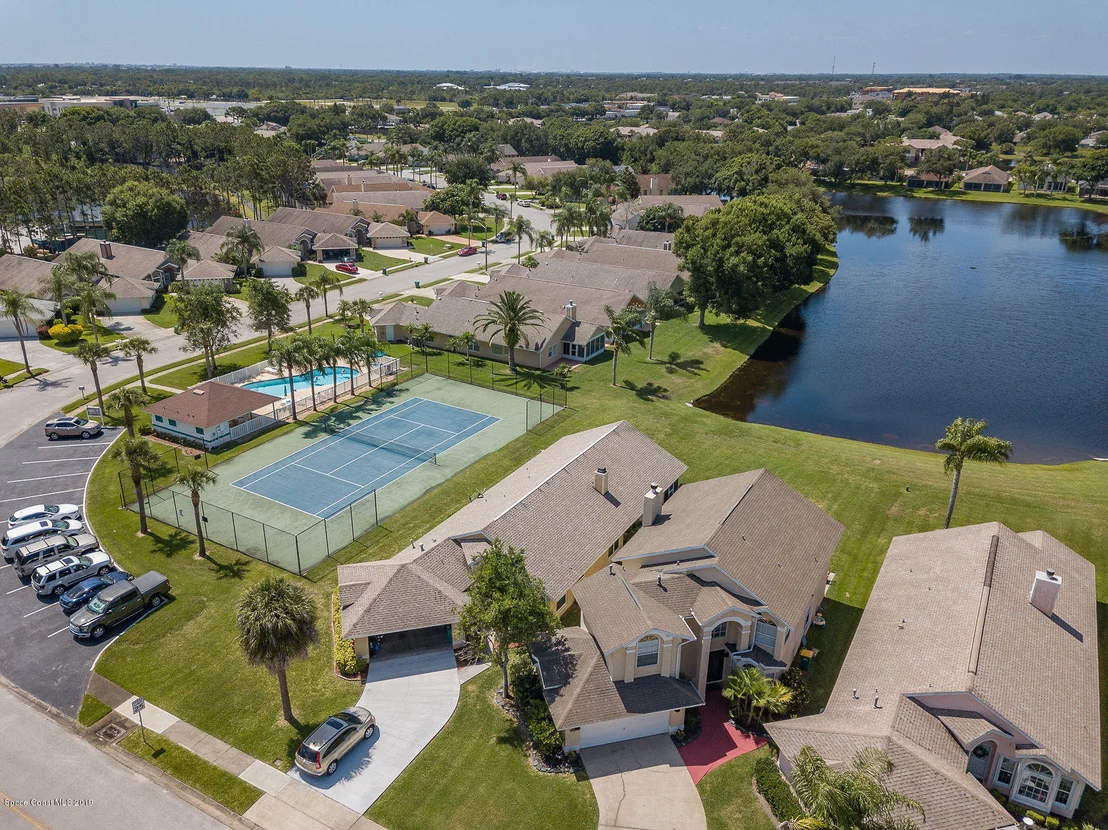 Photo of 3987 Saint Armens Circle