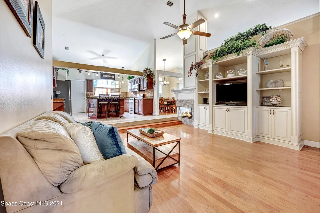 Photo of 346 Carmel Drive