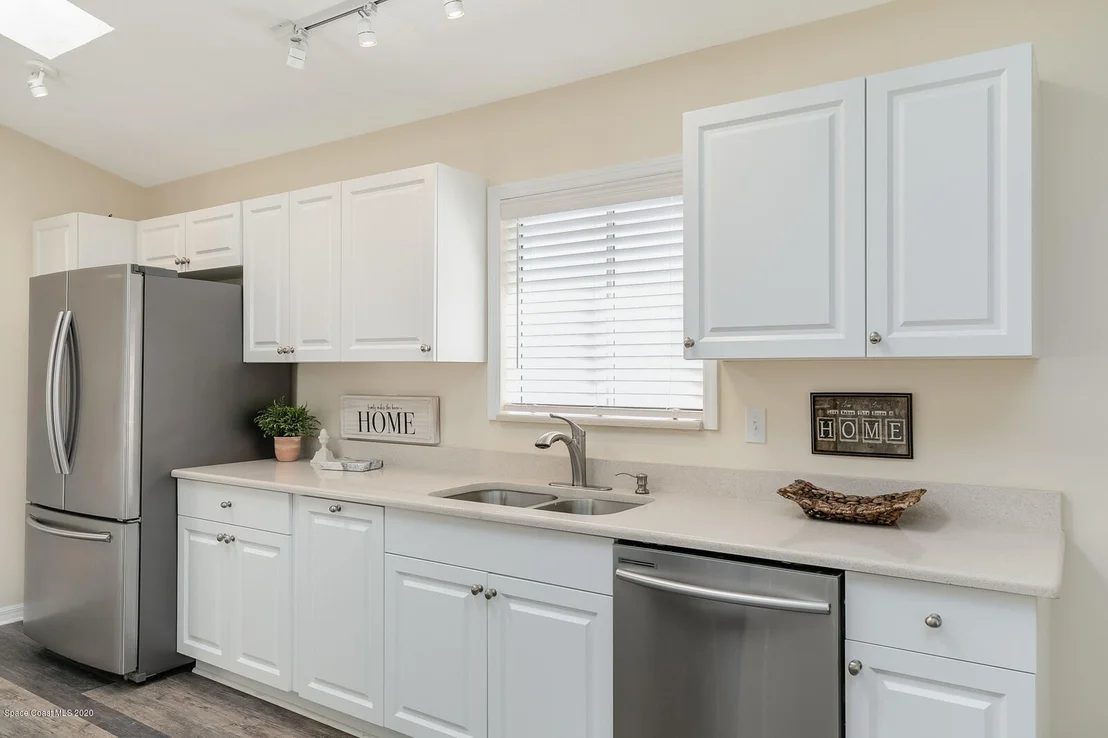 Photo of 1002 S Fork Circle