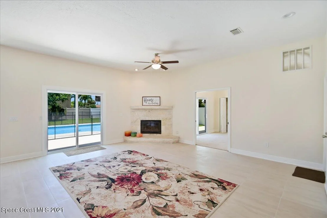 Photo of 300 Amberjack Place