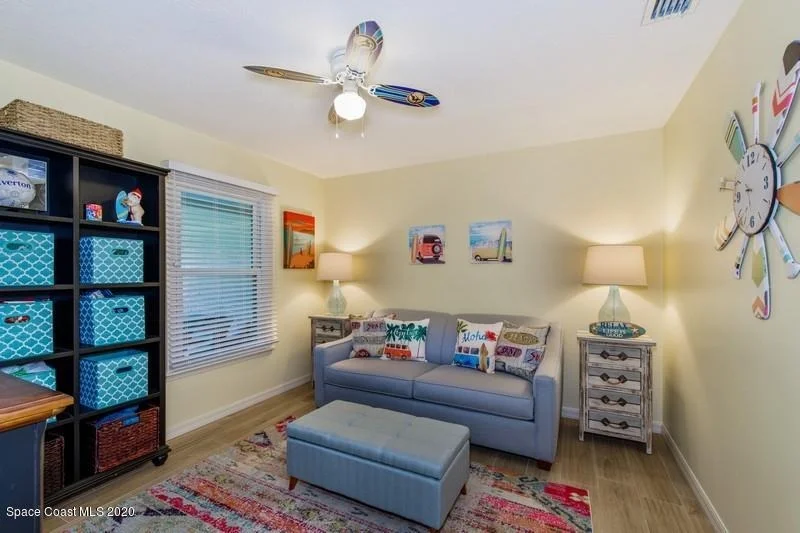 Photo of 208 Chalet Avenue