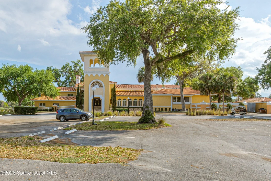 Photo of 802 Florencia Circle