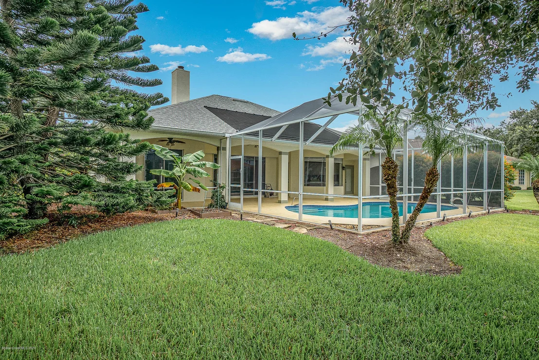 Photo of 925 Wildwood Drive