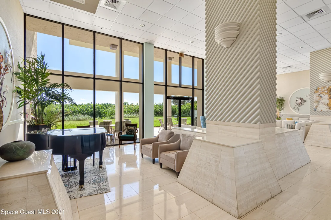 Photo of Unit PHA2 at 3100 N Highway A1a