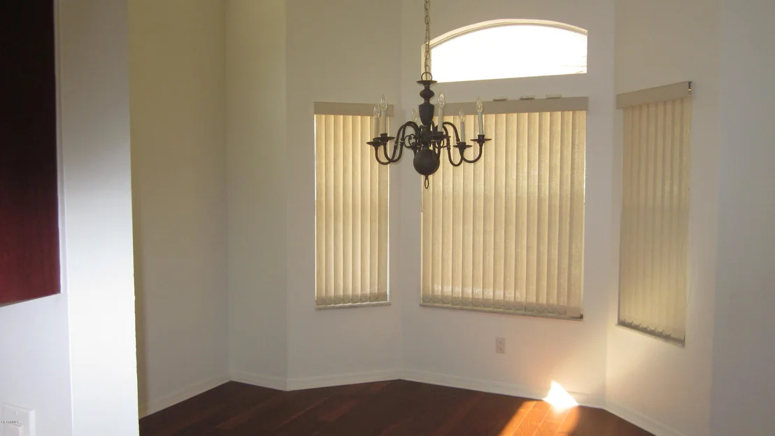 Photo of 474 Prestwick Court