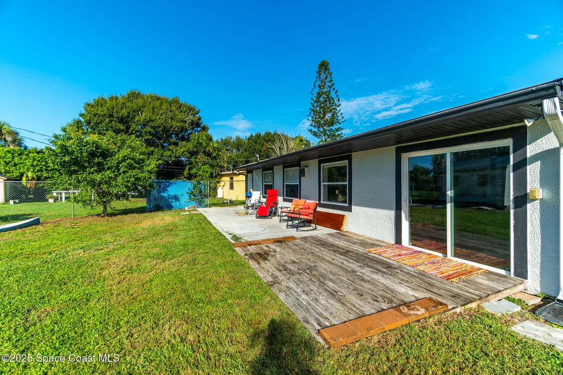 Photo of 2996 Garden Terrace NE