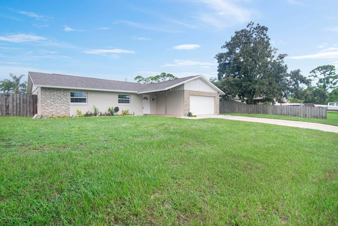 Photo of 4102 Skyway Drive