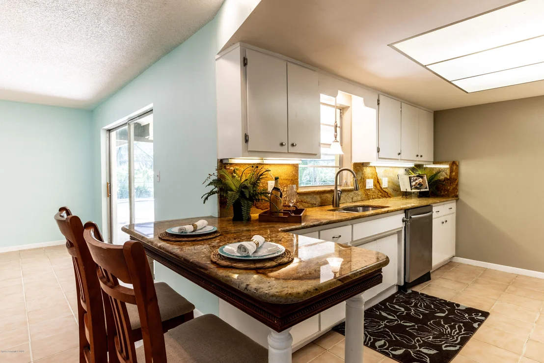 Photo of 323 Darrow Court