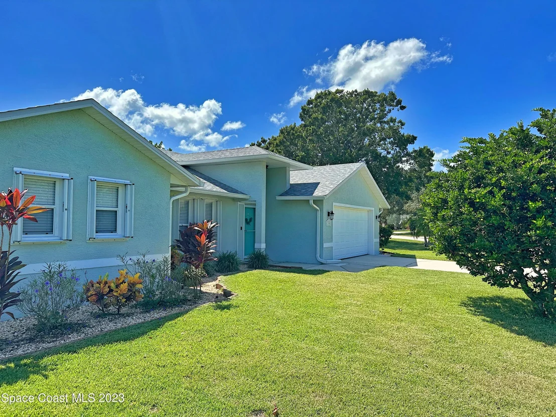 Photo of 1305 Ambra Drive