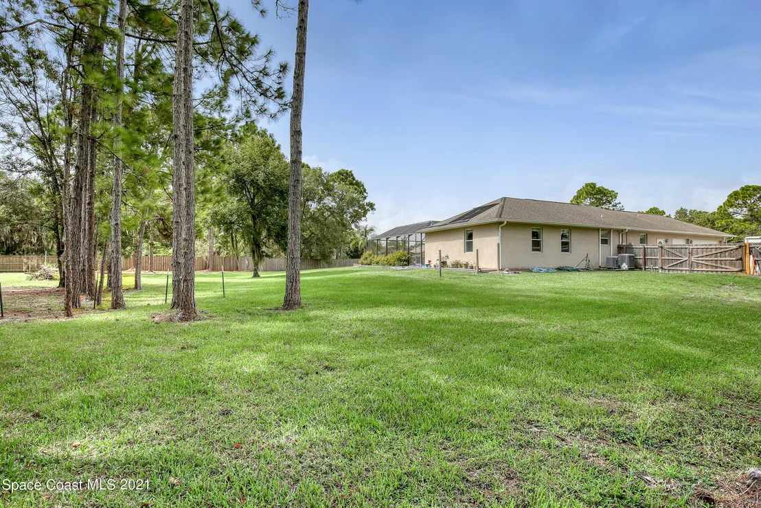 Photo of 2875 Kingfisher Way