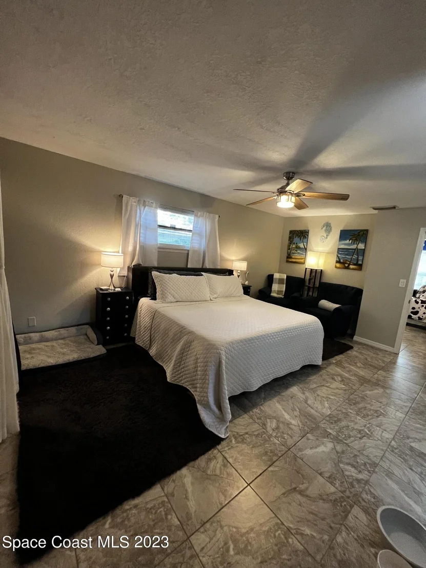 Photo of 5420 Holden Road