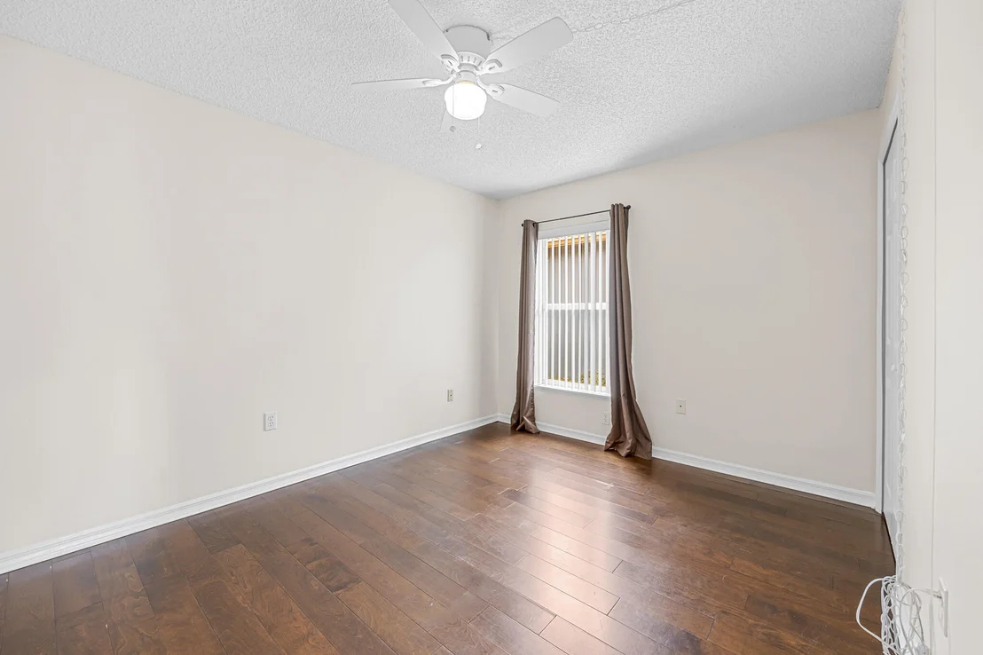 Photo of 1660 Vista Lake Circle