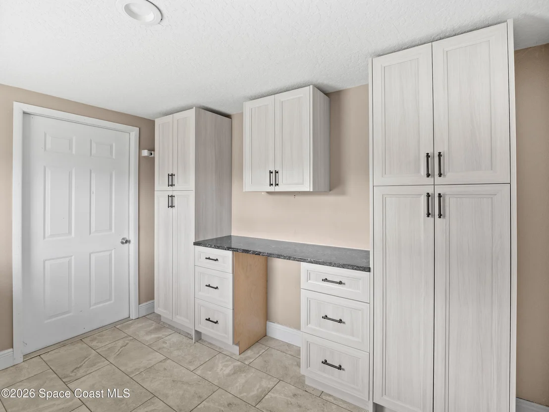 Photo of 956 Beechfern Lane