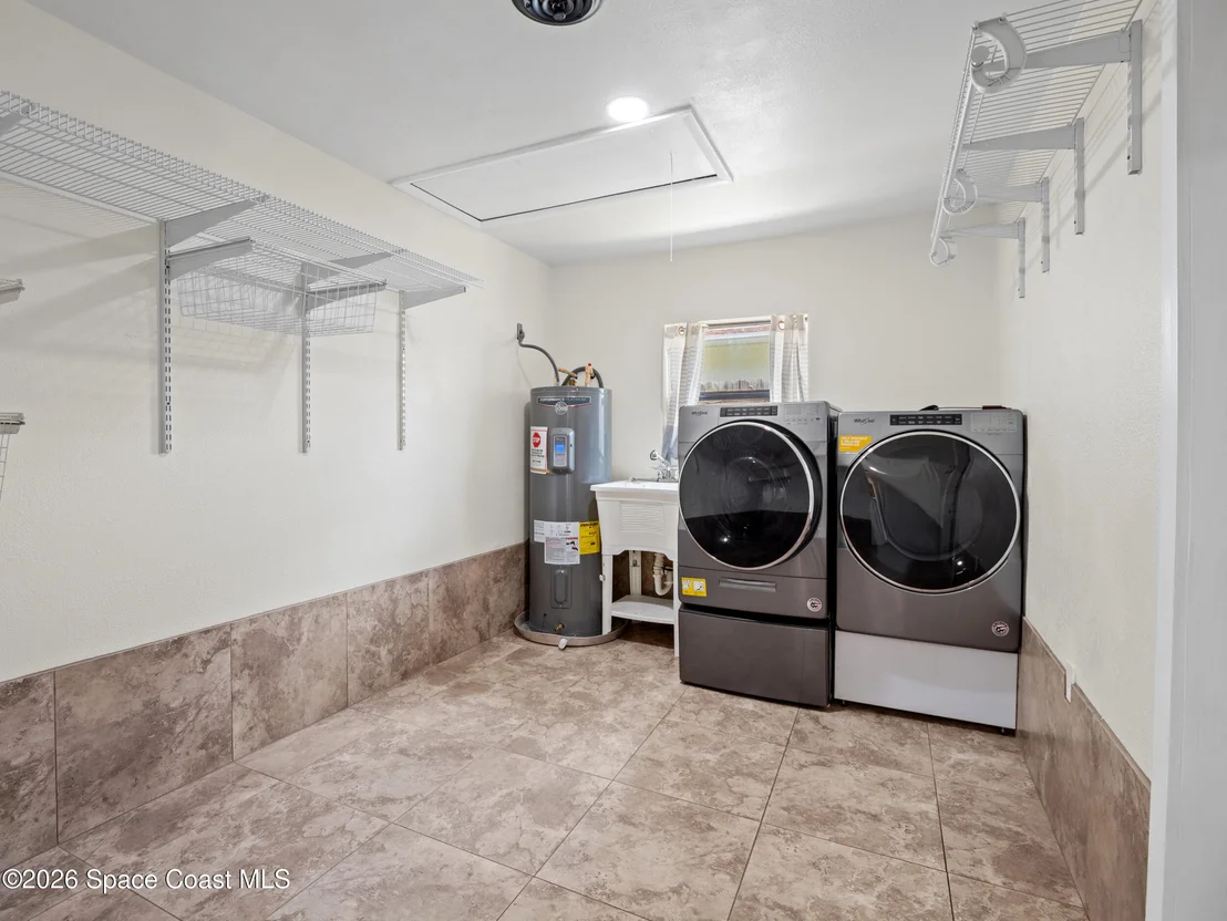Photo of 406 Amherst Avenue
