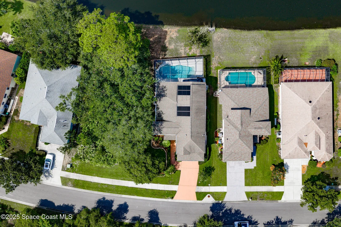 Photo of 853 Suntree Woods Drive