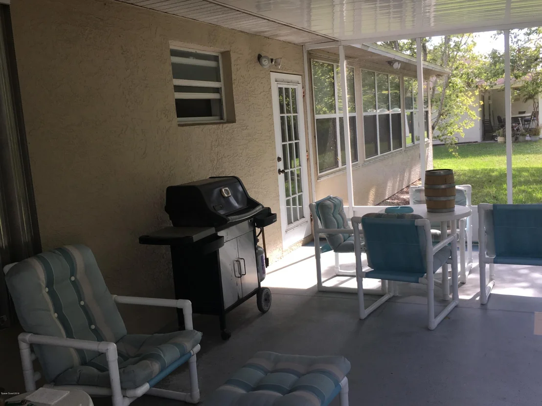 Photo of 4025 57th Terrace