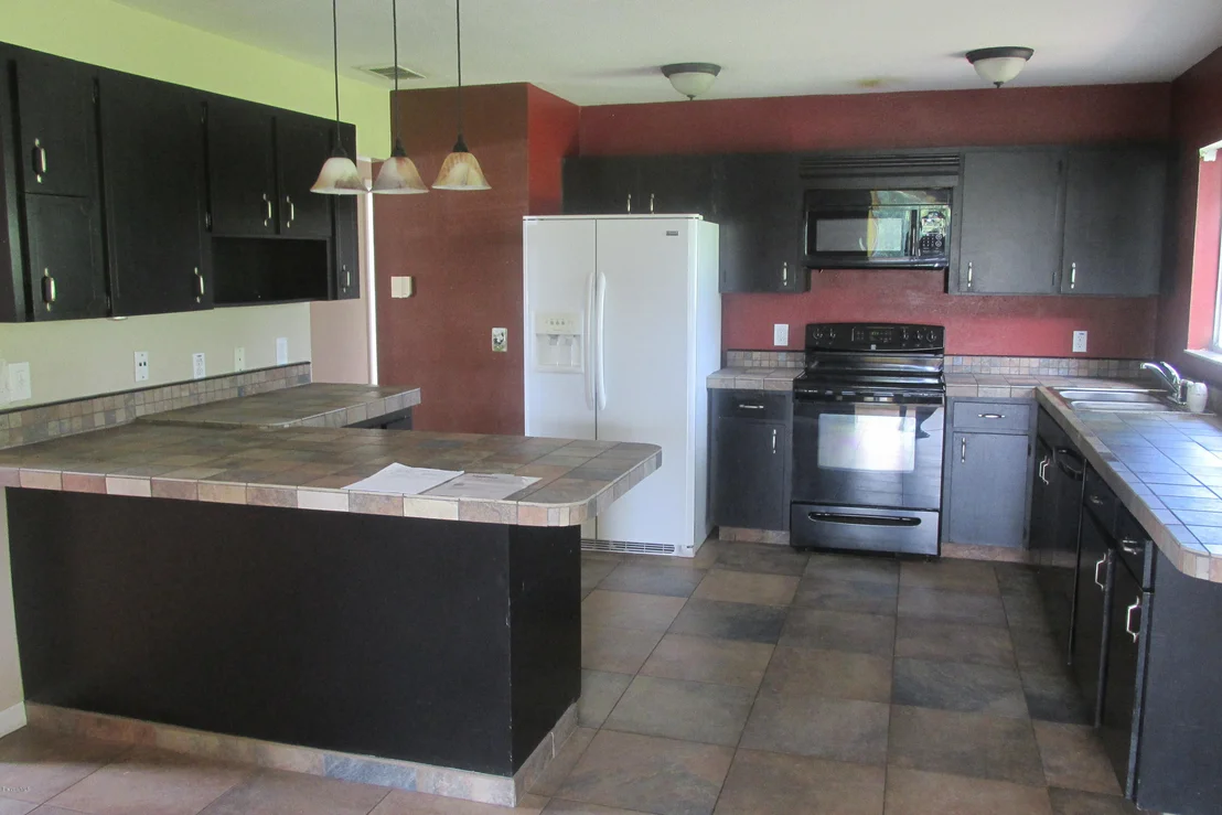Photo of 1361 NE Mariposa Drive