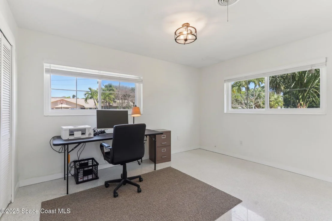 Photo of 231 5th Avenue