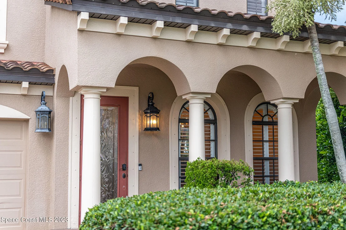 Photo of 609 Monterey Drive