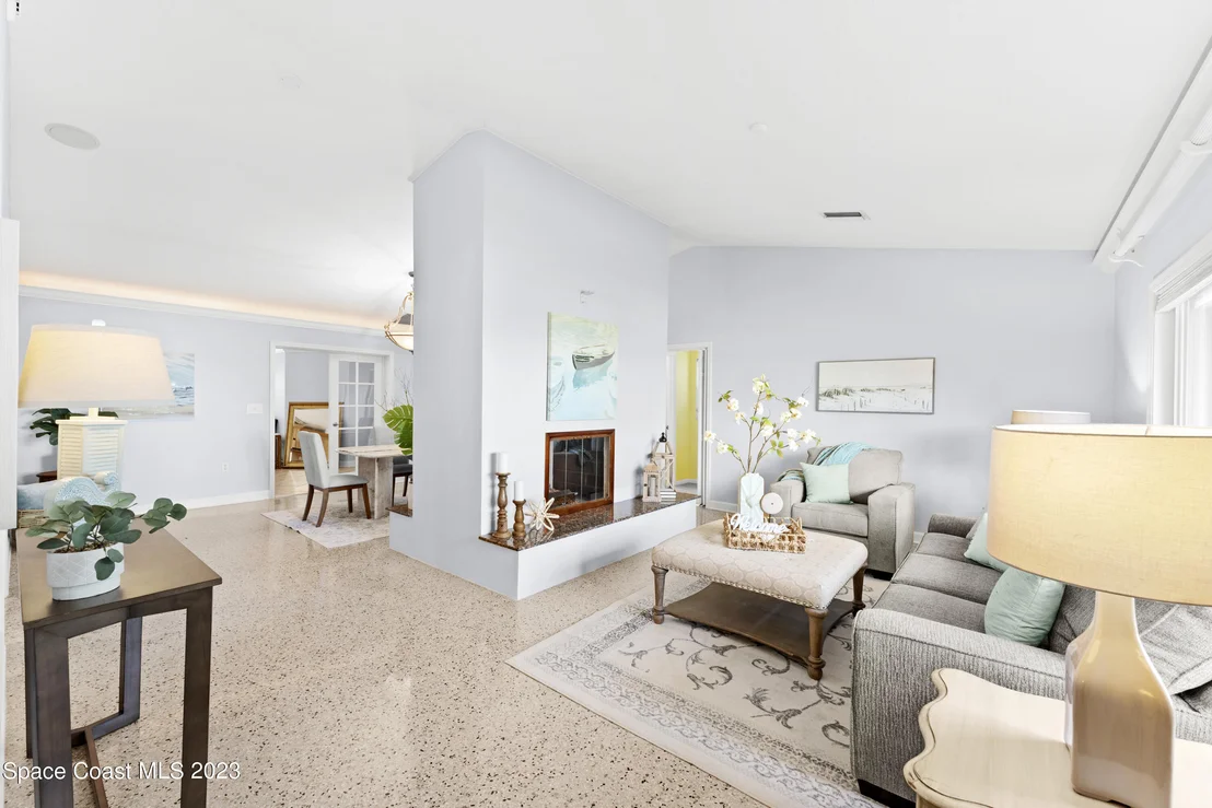 Photo of 1455 Rockledge Drive