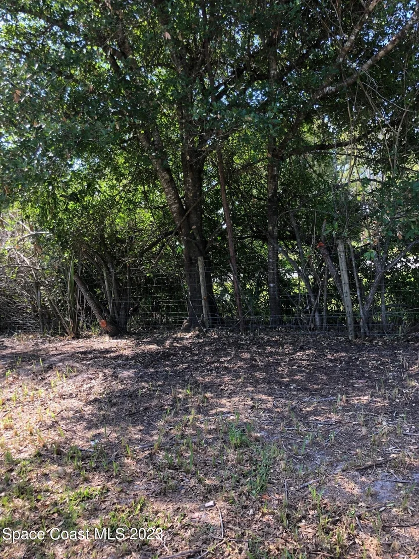 Photo of 580 Hall Road