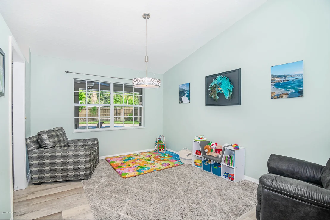 Photo of 779 Carnation Drive