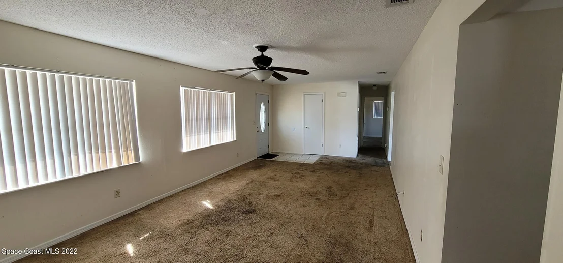 Photo of 2100 Clay Circle