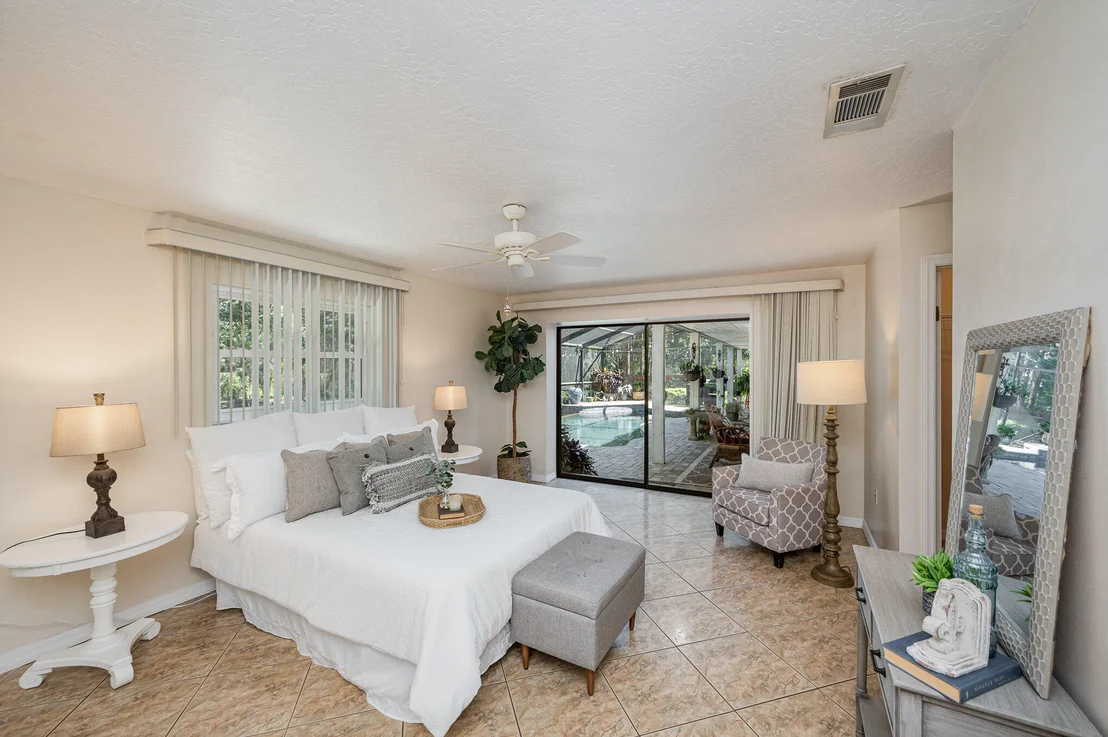 Photo of 1725 Hidden Lake Drive