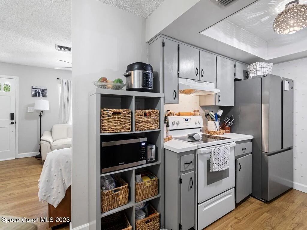 Photo of 2245 4th Place