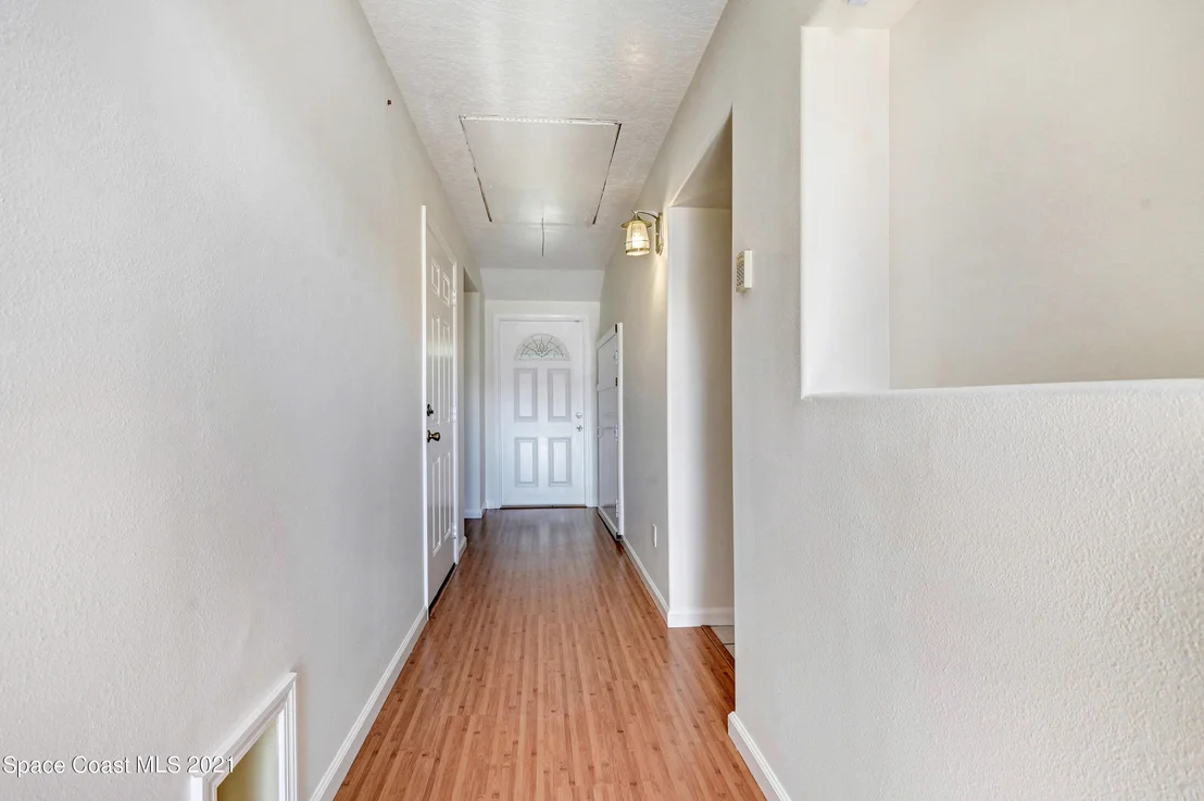 Photo of 3429 Gran Avenue NE