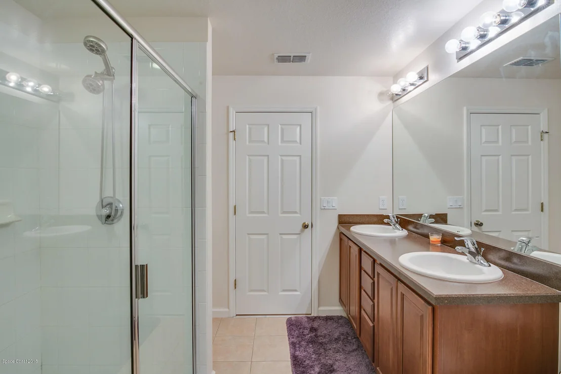 Photo of 205 Dryden Circle