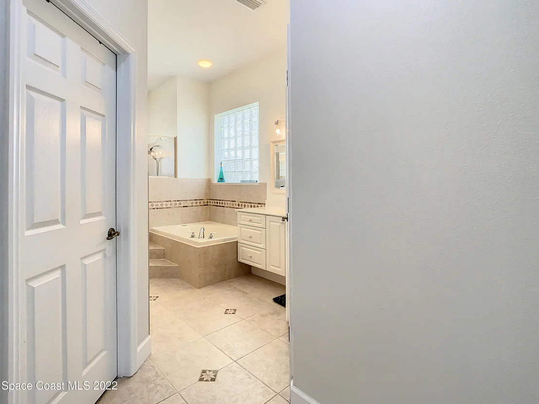 Photo of 862 Thrasher Drive