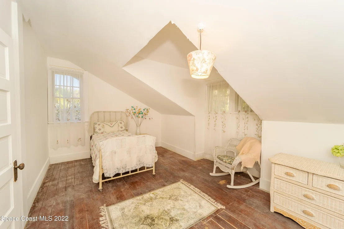 Photo of 1201 Rockledge Drive