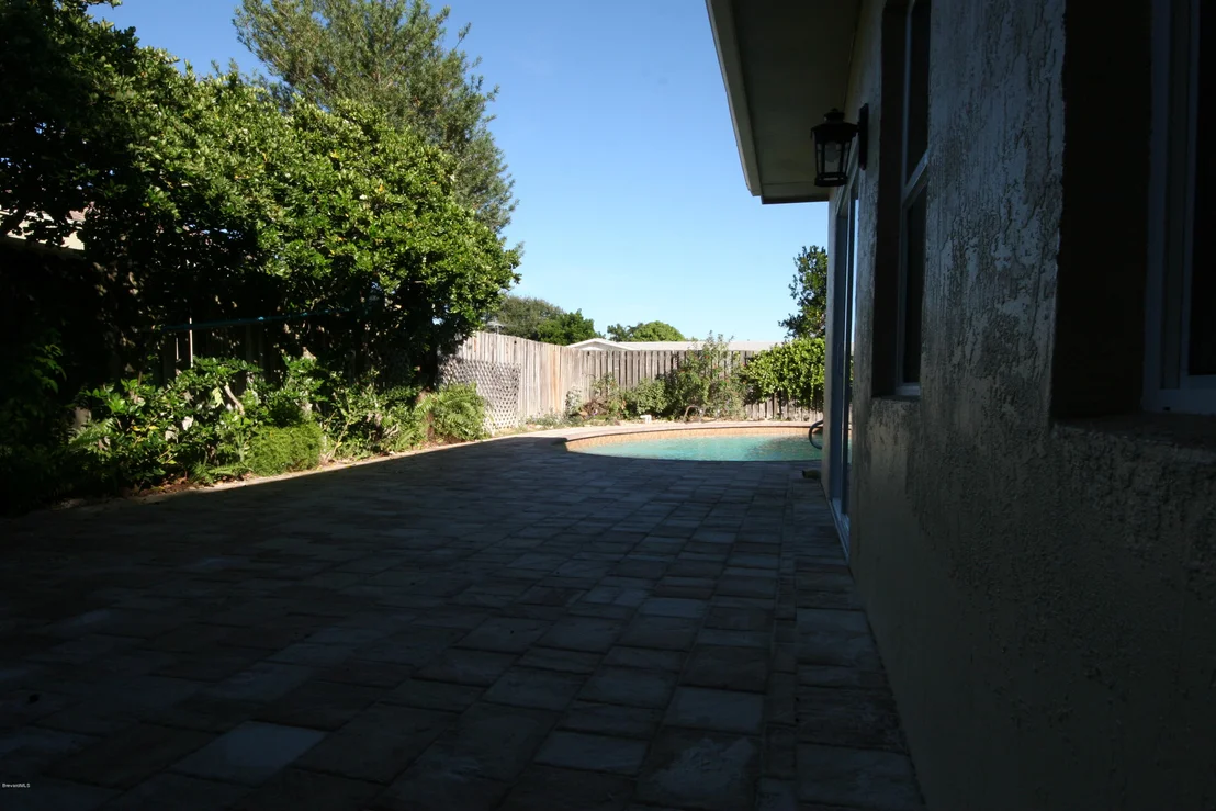 Photo of 630 Kingston Circle