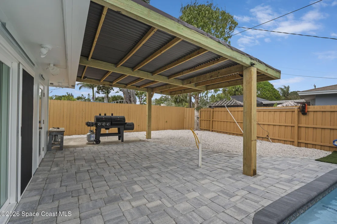Photo of 500 Seabreeze Drive