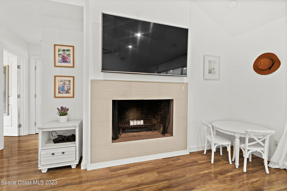 Photo of 460 Monaco Drive