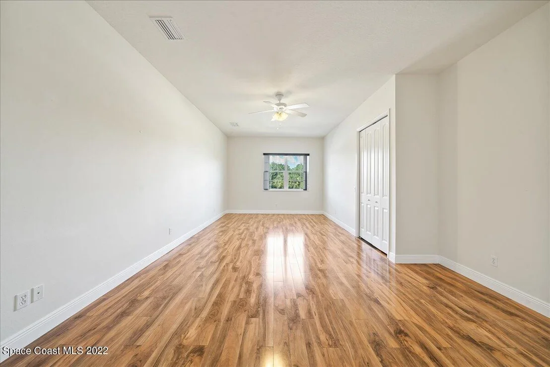 Photo of 5660 Willoughby Drive