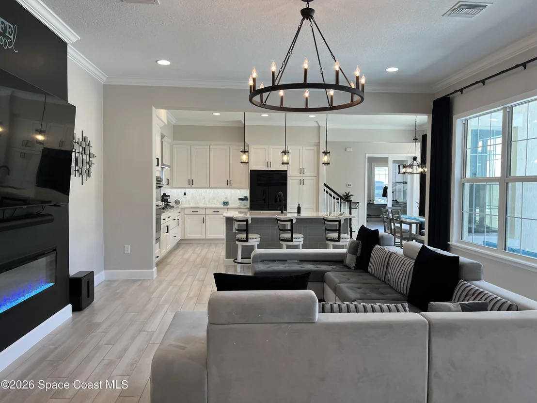 Photo of 8427 Gullen Drive